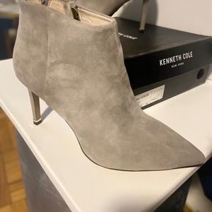 *BRAND NEW* Kenneth Cole Riley 85 Bootie